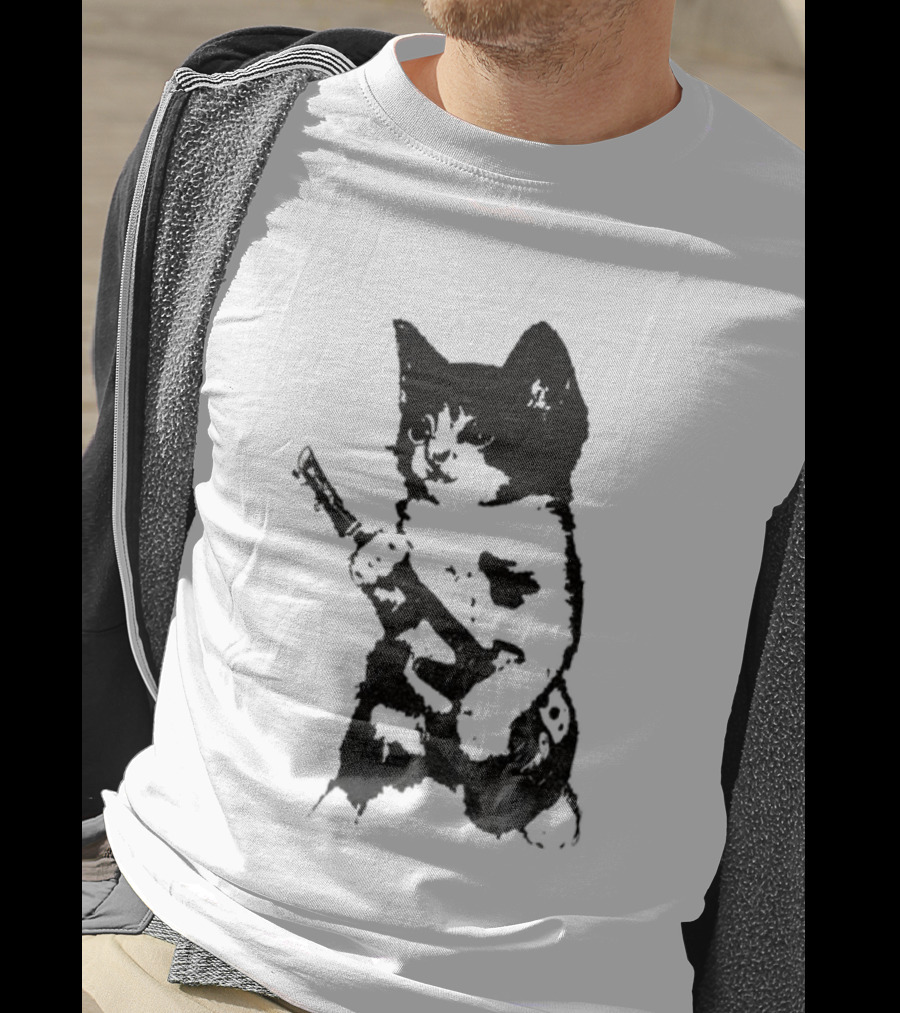 Rockstar Kitten Vintage Gun Holder Retro Style T-Shirt