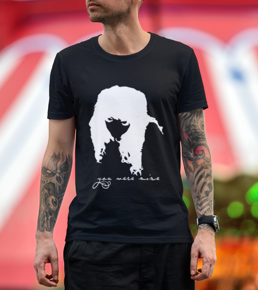 Esha Tewari You Were Mine Silhouette T-Shirt