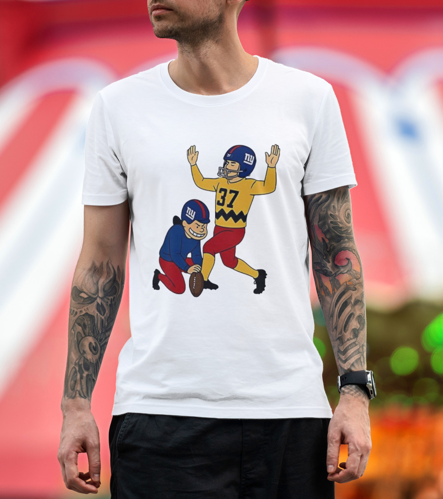 Younghoe Koo Charlie Brown Giants Football Kicker Miss Meme 37 T-Shirt
