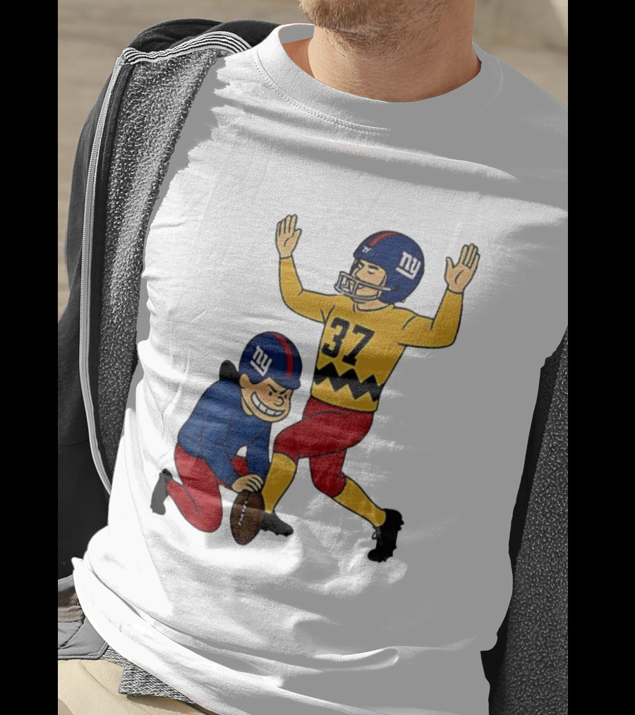 Younghoe Koo Charlie Brown Giants Football Kicker Miss Meme 37 T-Shirt