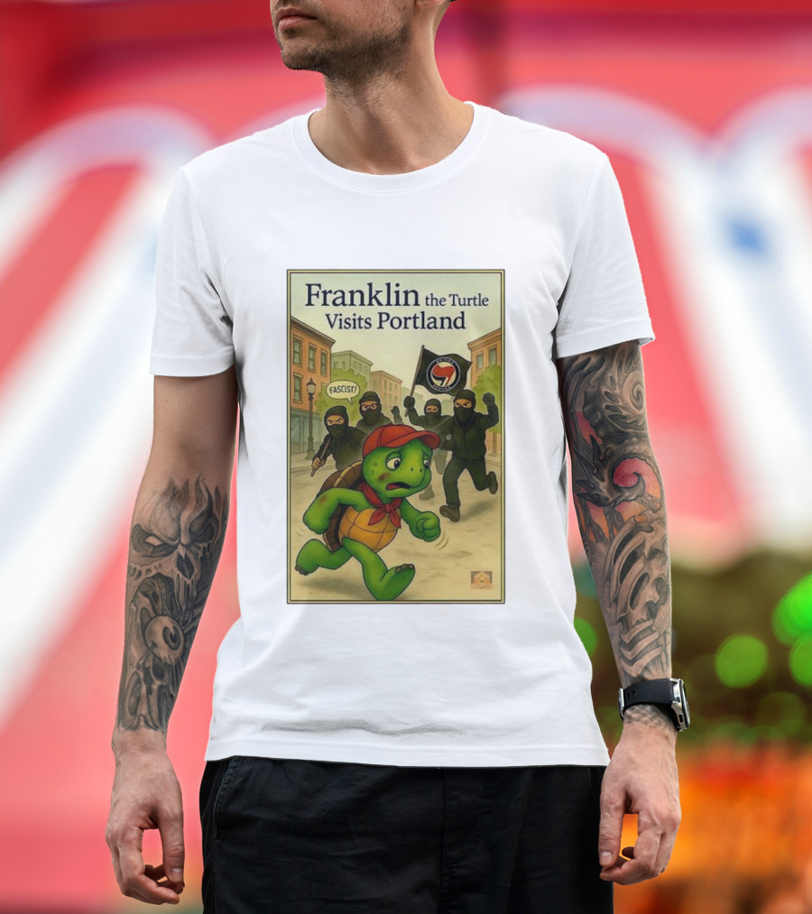 Franklin The Turtle Visits Portland Antifa Protest Scene T-Shirt