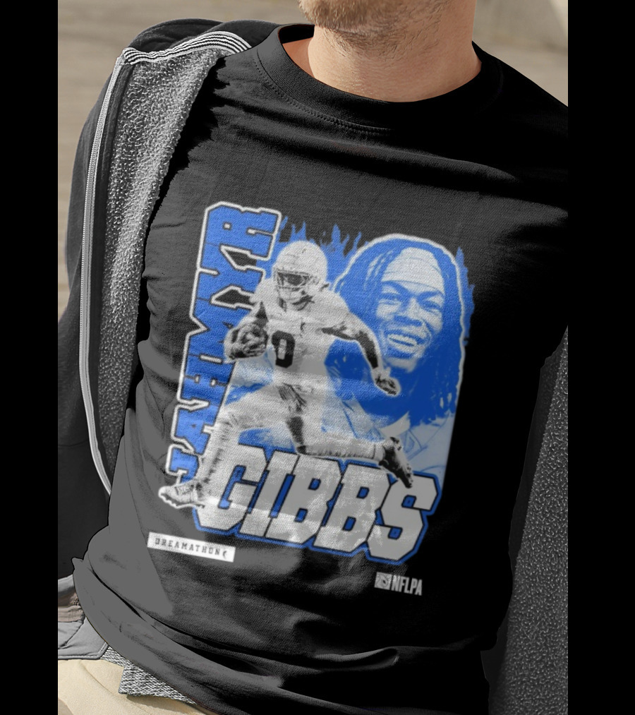 Jahmyr Gibbs Run Dreamathon Iconic Athlete Portrait T-Shirt