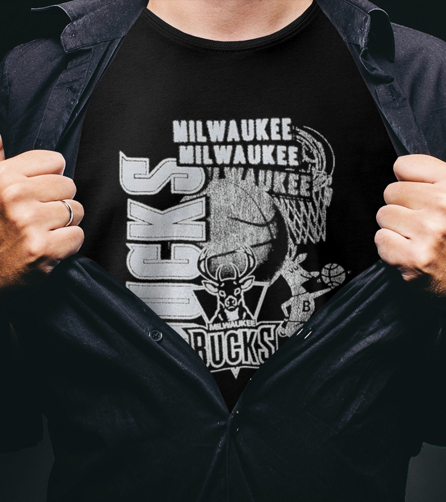 Milwaukee Bucks Basketball Classics Overlap Sports Team Style T-Shirt