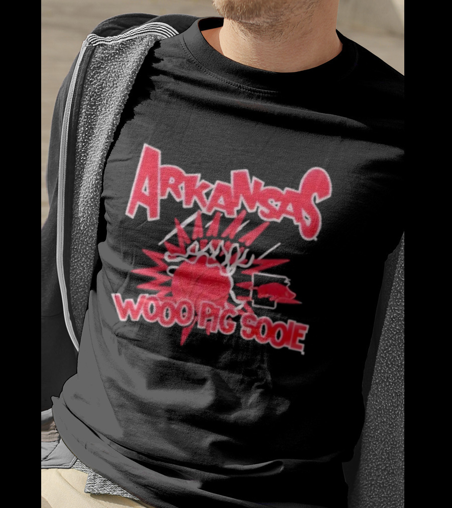 Arkansas Razorbacks Woo Pig Sooie Basketball Slam Explosion T-Shirt