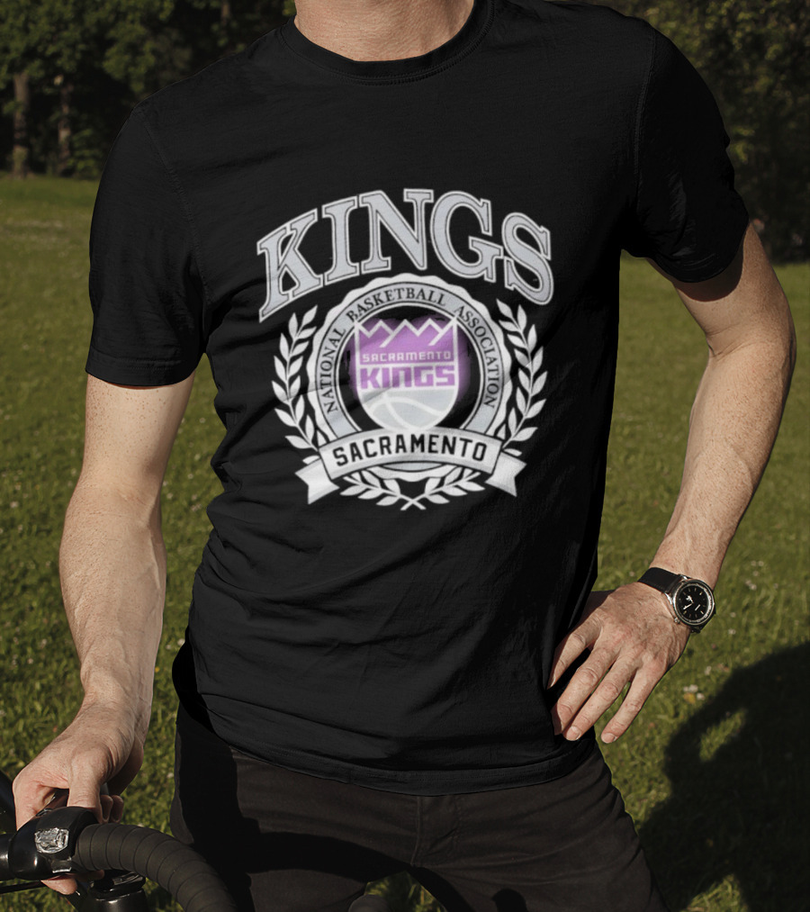 Sacramento Kings NBA Team Logo Laurel Wreath Emblem T-Shirt