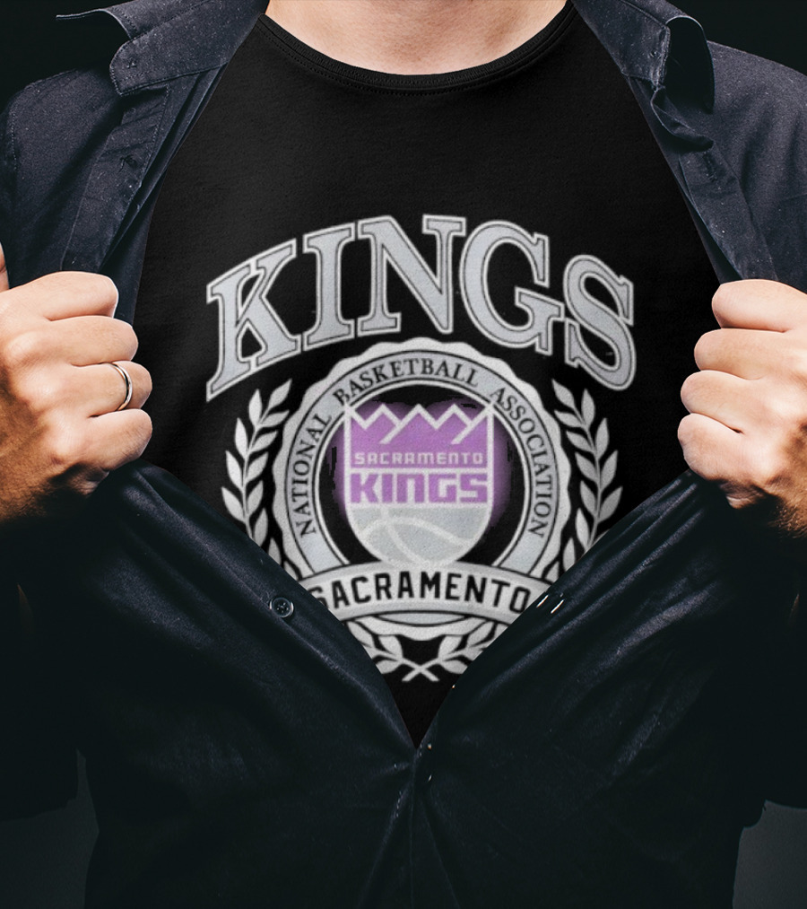 Sacramento Kings NBA Team Logo Laurel Wreath Emblem T-Shirt