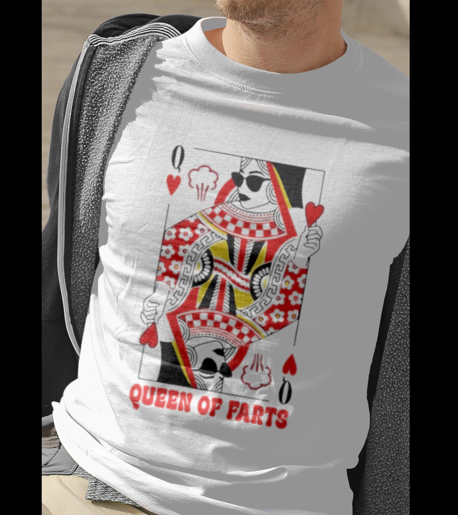 Queen Of Hearts Farts Playing Card Novelty T-Shirt