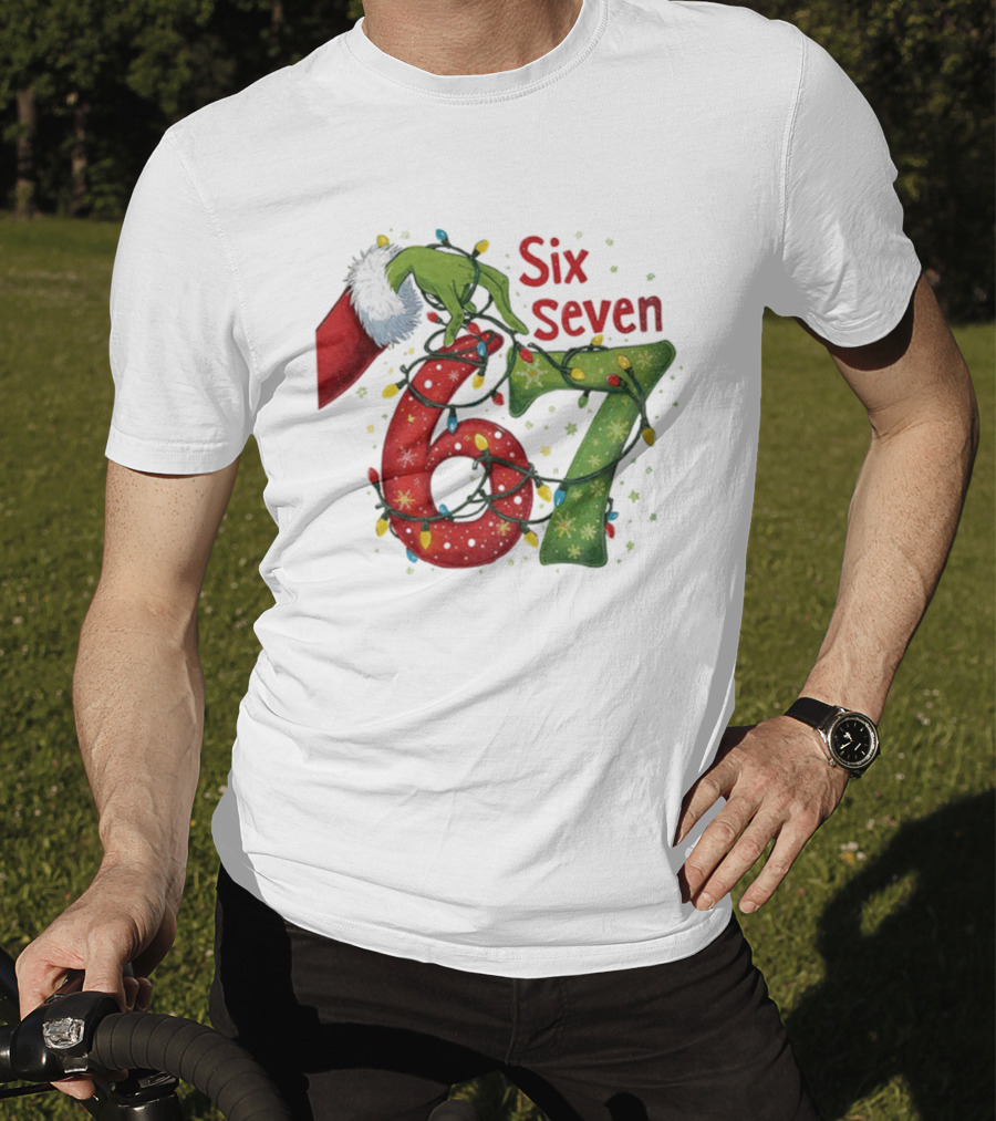 Merry Christmas 2025 Grinch Hand Six Seven Holiday Lights T-Shirt