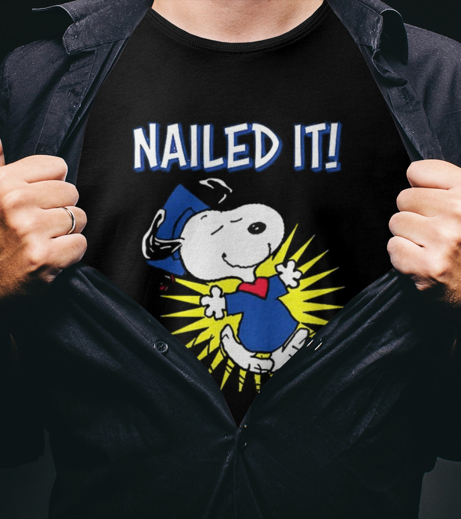 Congratulations Snoopy Nailed It Graduation Celebration T-Shirt
