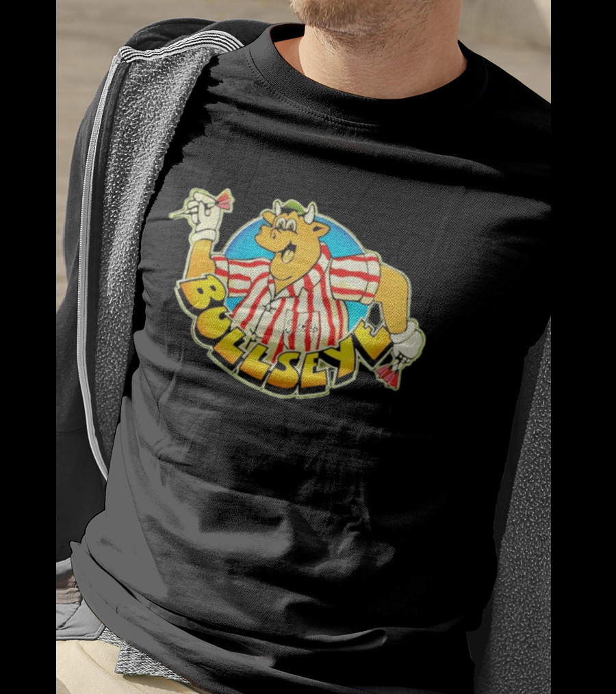 Bullseye Cartoon Bull With Darts Retro TV Show T-Shirt