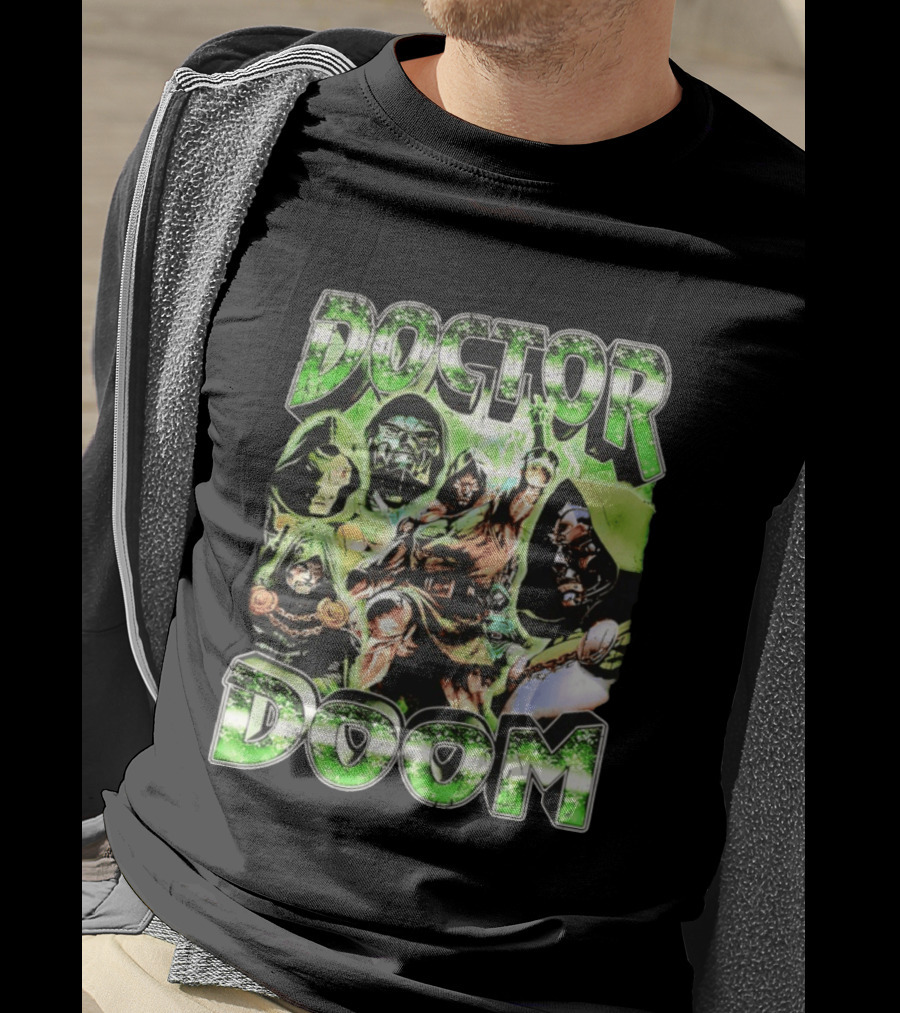 Doctor Doom 90s Bootleg Rap Vintage Style Green Comic Collage T-Shirt