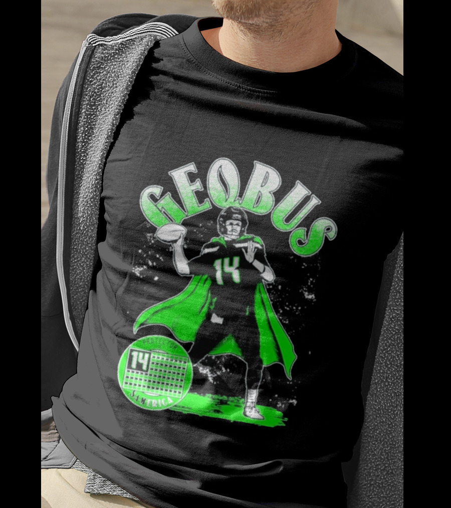 Geqbus Protector 14 Sam Erica Football Hero Green Cape T-Shirt