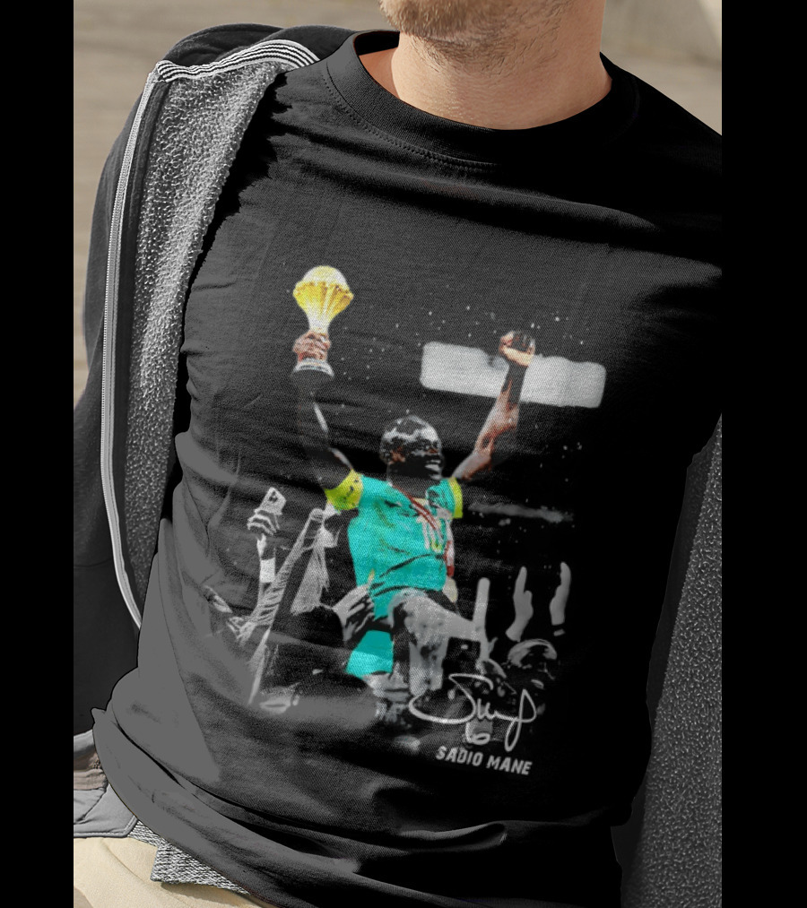 Sadio Mane AFCON 2025 Victory Celebration Iconic Moment T-Shirt