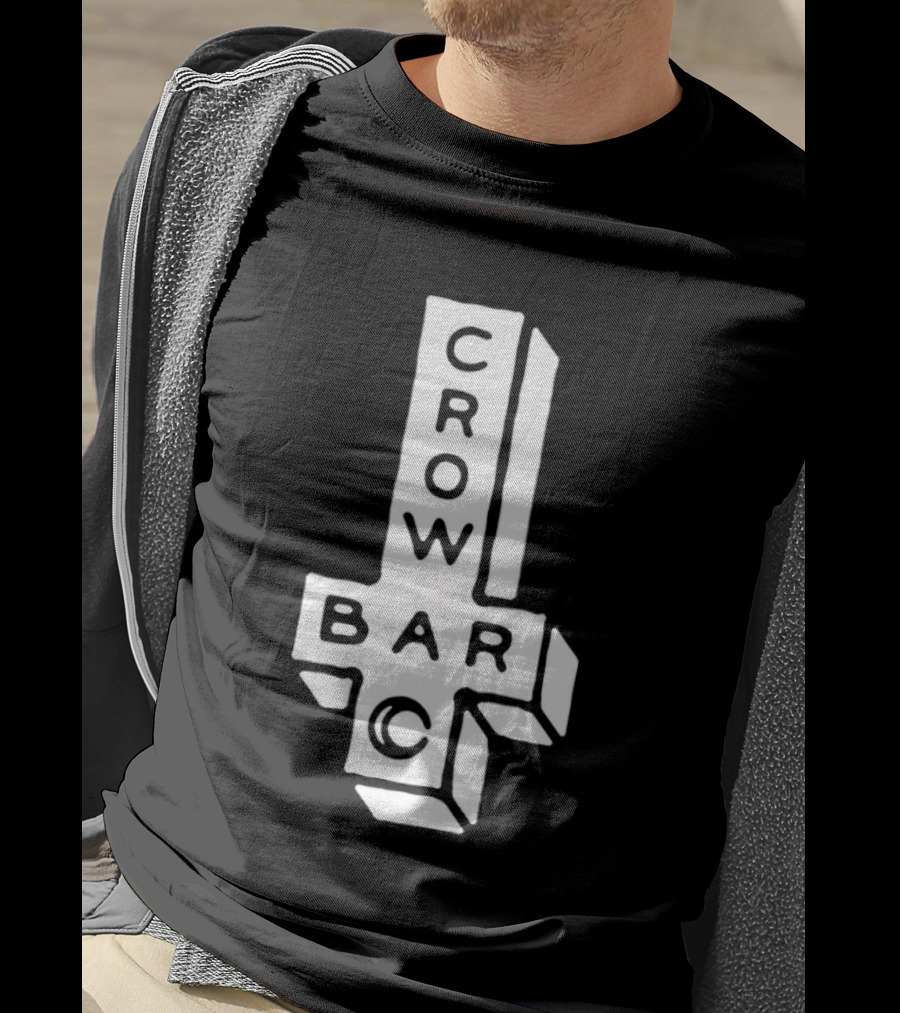Crowbar Cross Vertical Arrangement T-Shirt