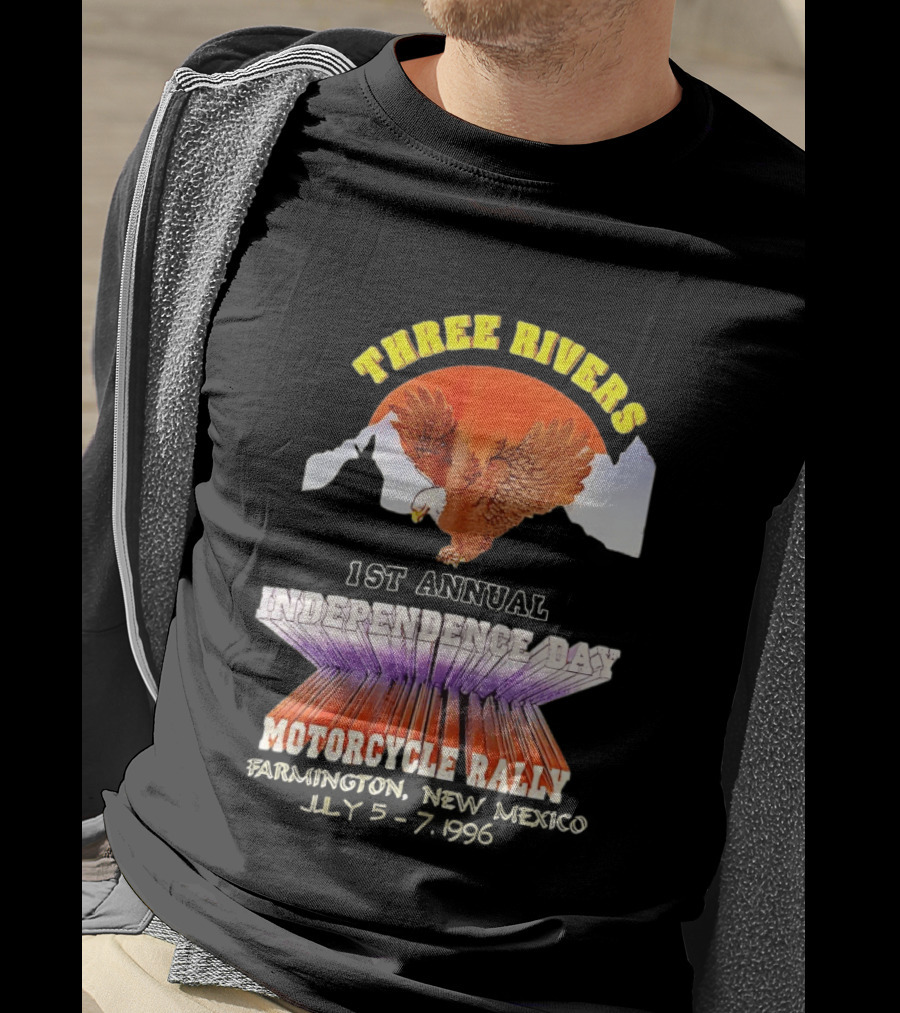 Three Rivers Independence Day Motorcycle Rally Bald Eagle Sunset T-Shirt