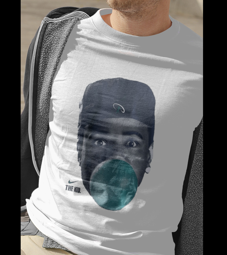 Ken Griffey Jr The Kid Seattle Mariners Hat Bubblegum T-Shirt