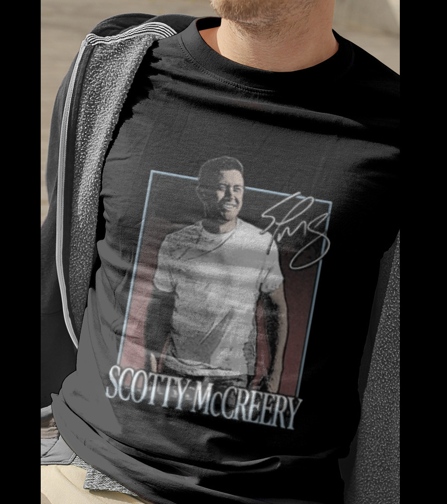 Scotty McCreery Photo Autograph Signature T-Shirt