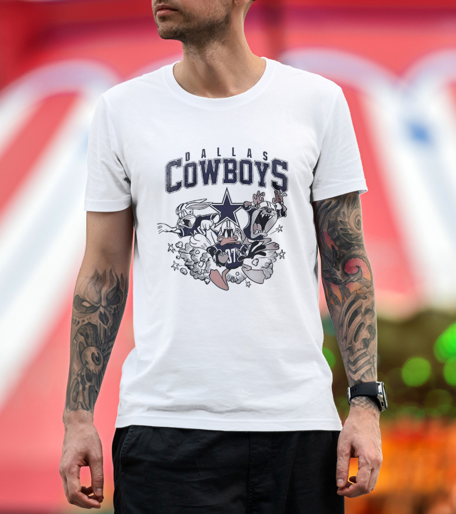 Dallas Cowboys Looney Tunes Bugs Bunny Taz Daffy Duck Star T-Shirt