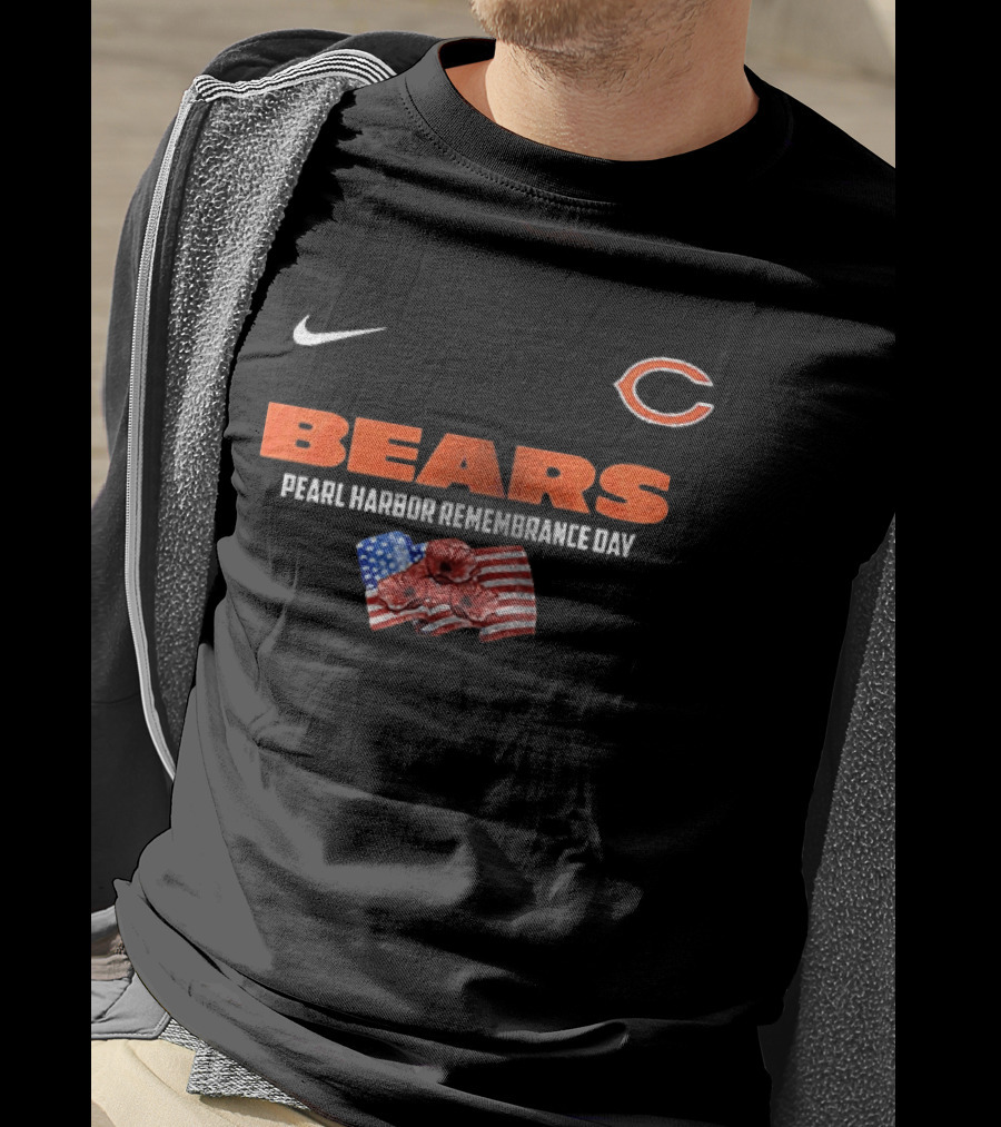 Nike Chicago Bears We Remember Pearl Harbor American Flag Poppies T-Shirt