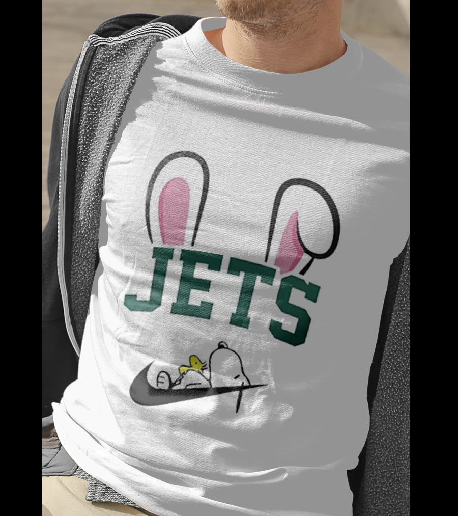 New York Jets Snoopy Peanuts Easter Bunny Ears T-Shirt