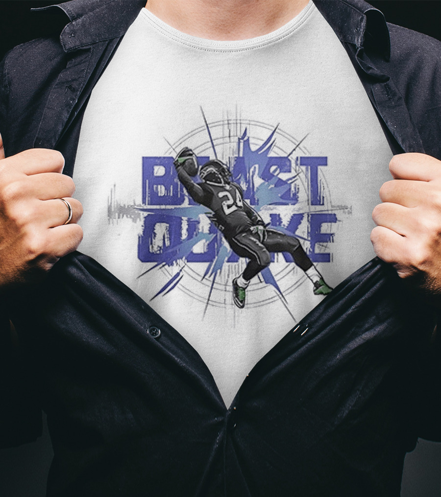 Seattle Seahawks Beast Quake Beast Mode Be Afraid Pose Seattle Football T-Shirt