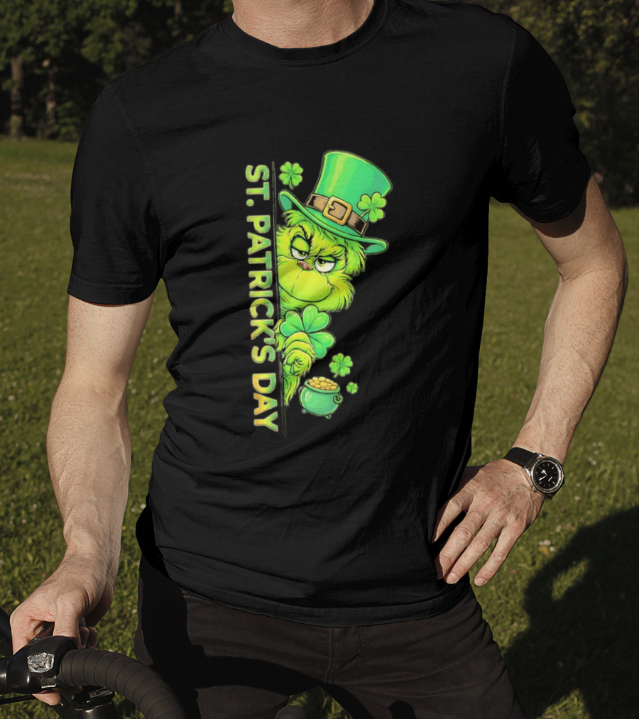 St. Patrick's Day Grinch With Leprechaun Hat And Gold Pot T-Shirt