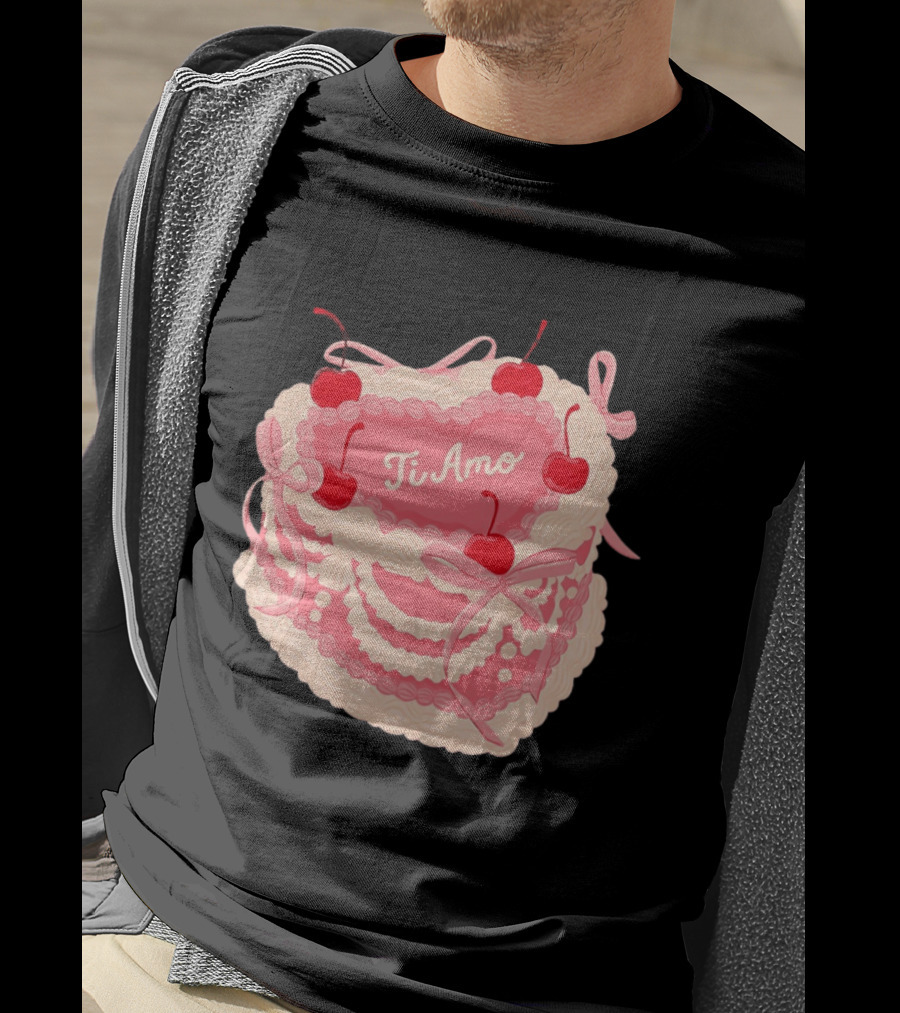 Ti Amo Heart Cake With Cherries And Bows T-Shirt