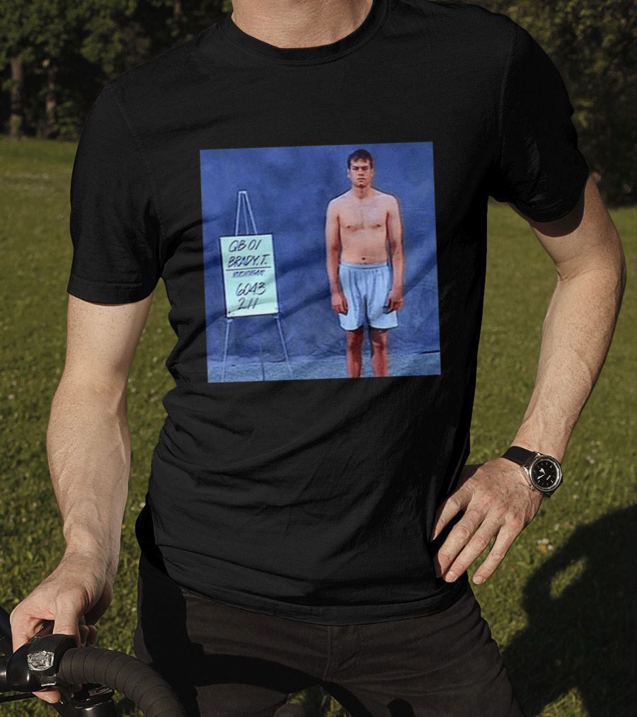 QB 01 Brady Combine Photo 6'04'' 211 T-Shirt