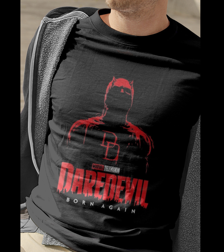Marvel Daredevil Born Again DD Silhouette Red T-Shirt