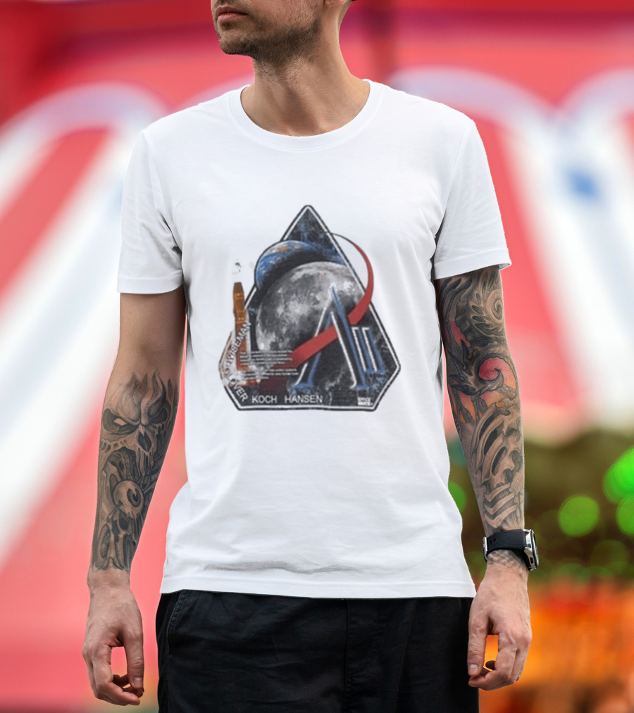 Ron Jon Cocoa Beach FL Artemis II Koch Hansen Moon Mission NASA Spaceship T-Shirt