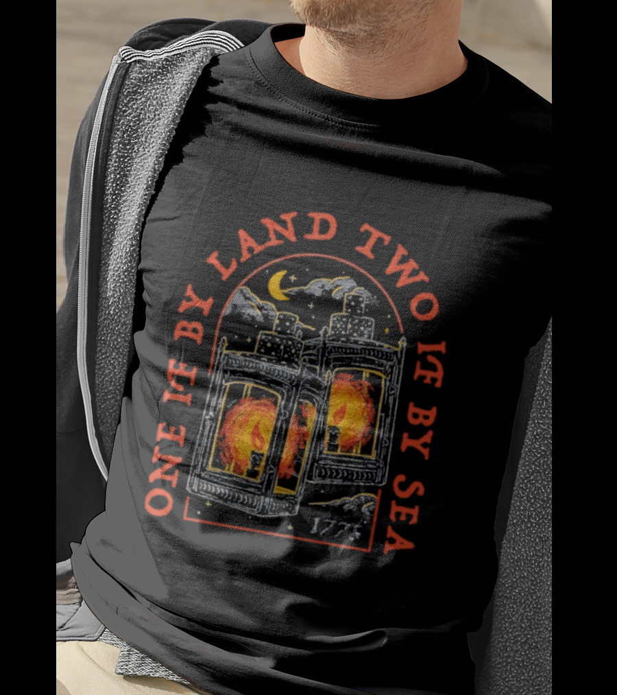 One If By Land Two If By Sea 1775 Lanterns Historic Symbolism T-Shirt