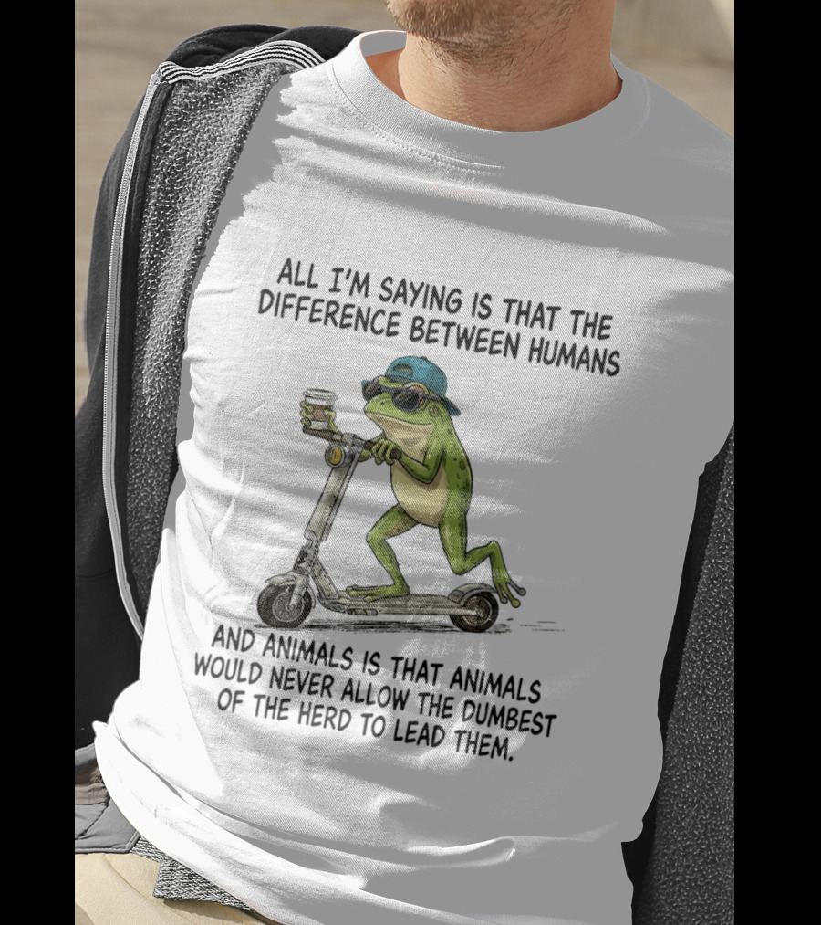 Frog Scooter Humor Difference Between Humans And Animals Leadership T-Shirt