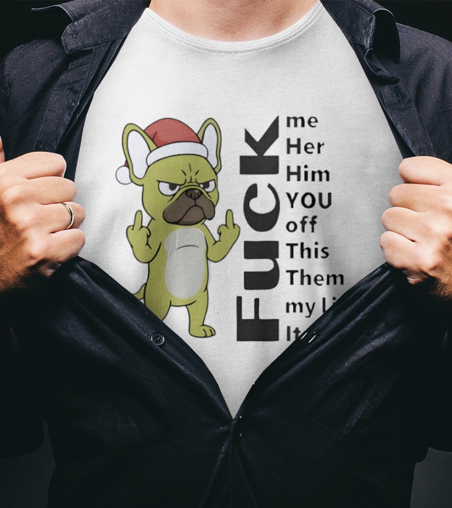 Pug Dog Middle Finger Santa Hat Funny Rude Holiday Expression T-Shirt
