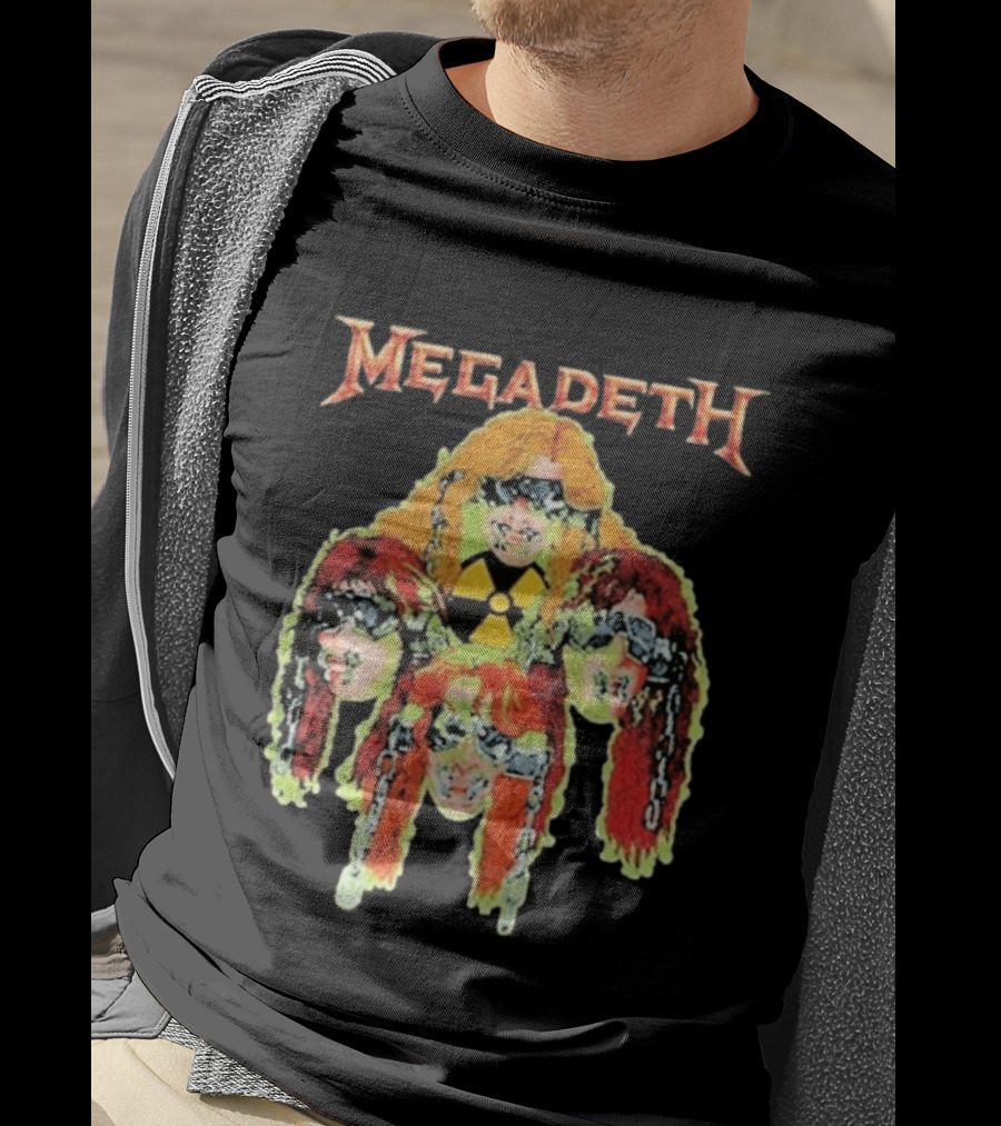 Megadeth Nuclear Glow Radiation Symbol Heads Chains T-Shirt