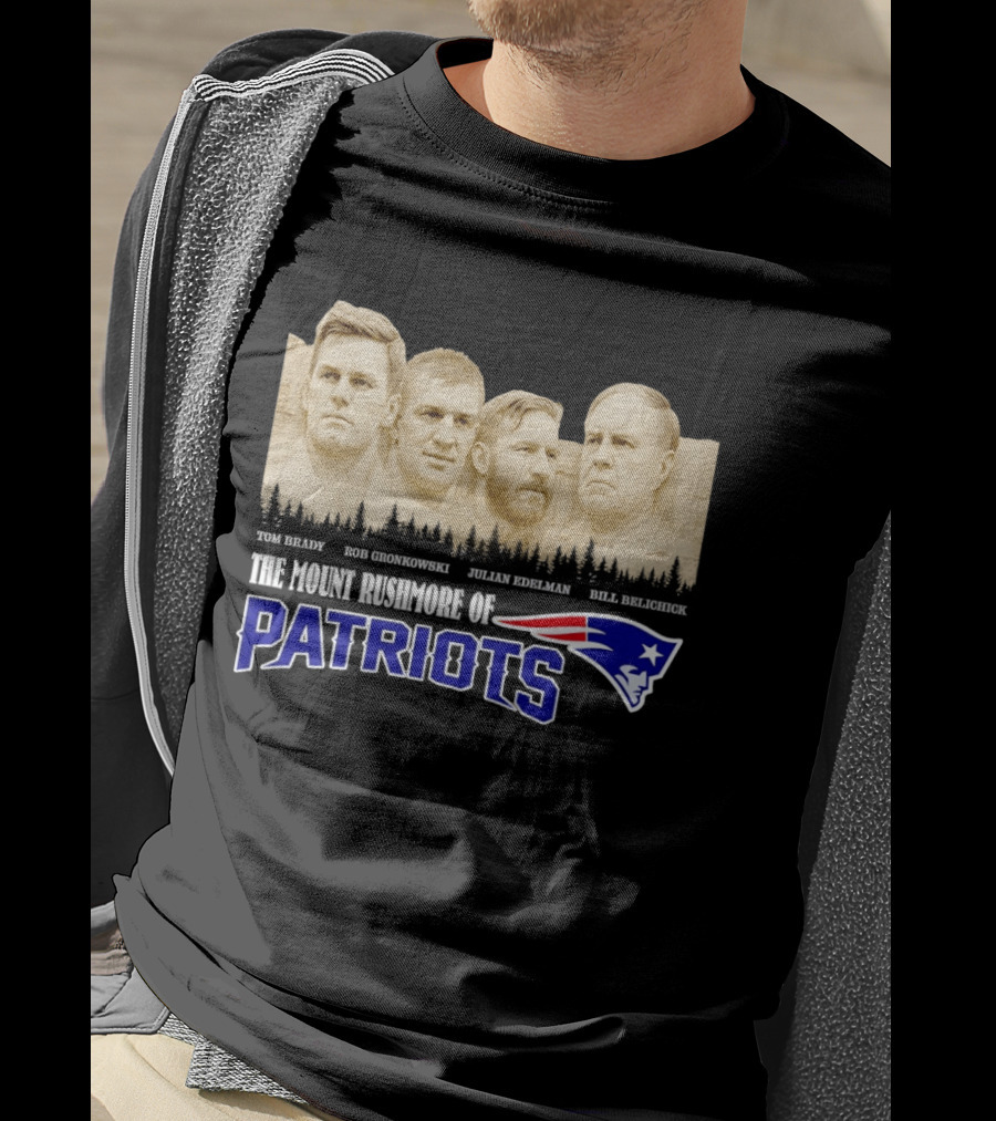 New England Patriots Tom Brady Rob Gronkowski Julian Edelman Bill Belichick Mount Rushmore T-Shirt
