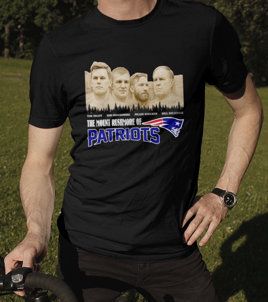 New England Patriots Tom Brady Rob Gronkowski Julian Edelman Bill Belichick Mount Rushmore T-Shirt