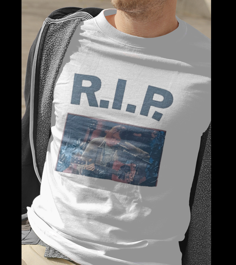 RIP Kurt Cobain Memorial Grunge Music Legend T-Shirt