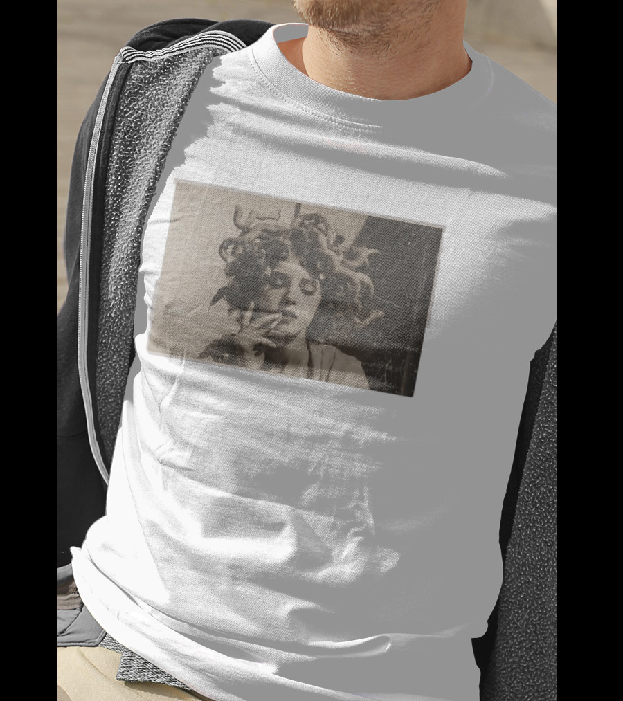 Medusa Smoking T-Shirt