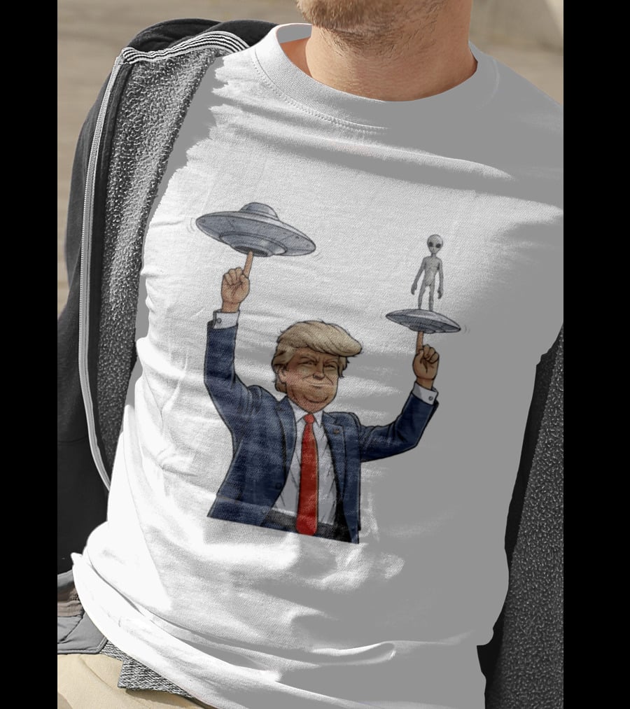 Trump Alien UFO Balancing Act Spinner T-Shirt