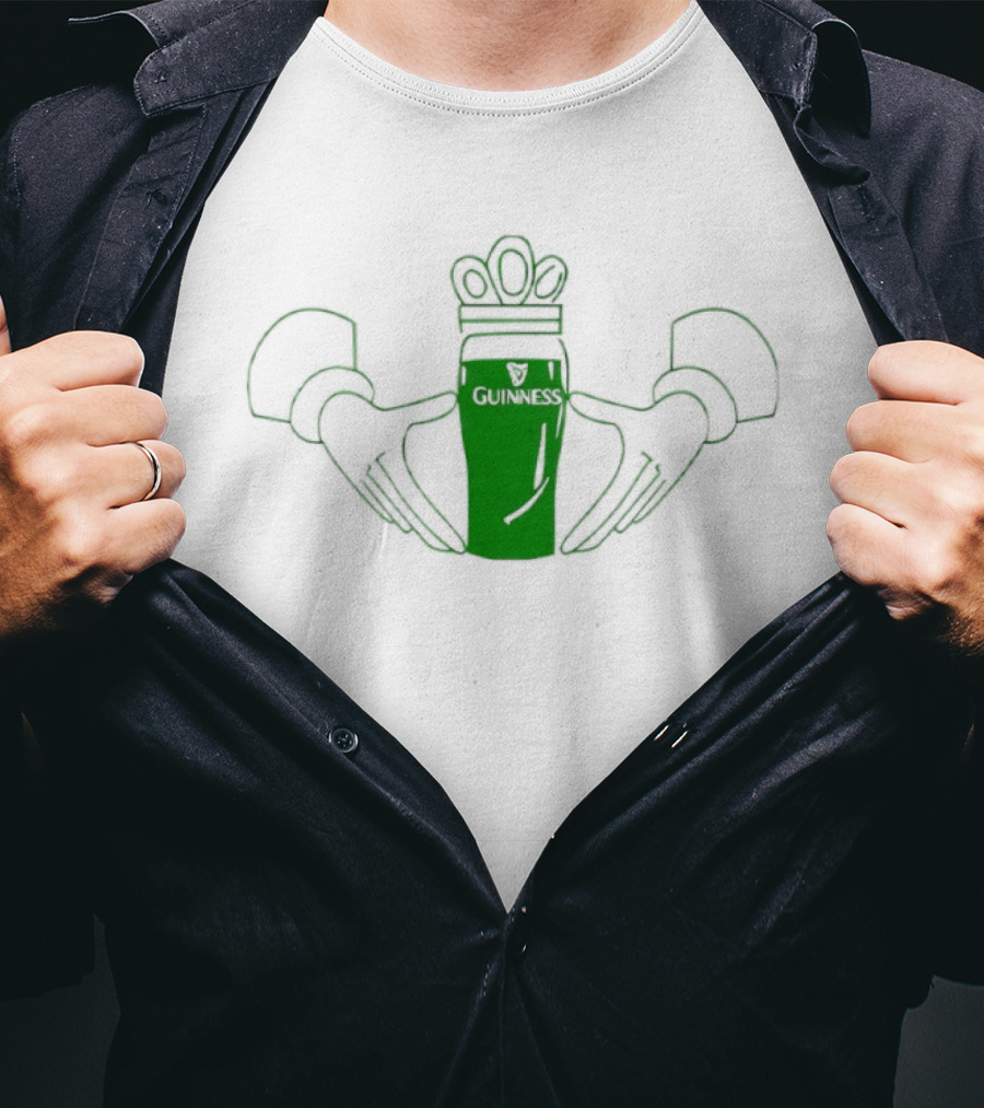 Guinness Claddagh St Patrick's Day Green Pint T-Shirt