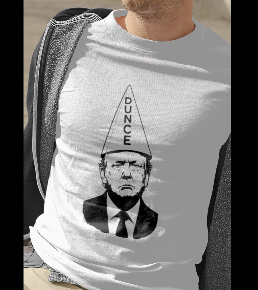 Trump Dunce 2026 T-Shirt