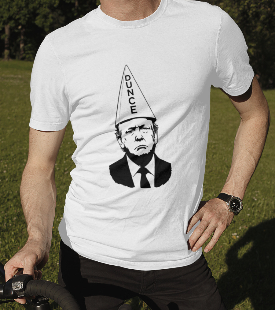 Trump Dunce 2026 T-Shirt