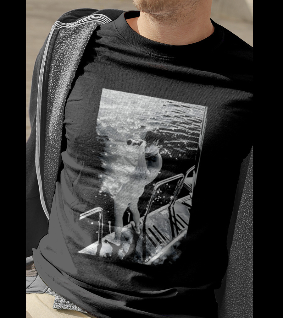 Yungblud Naked And Jumping Into Water Scene T-Shirt