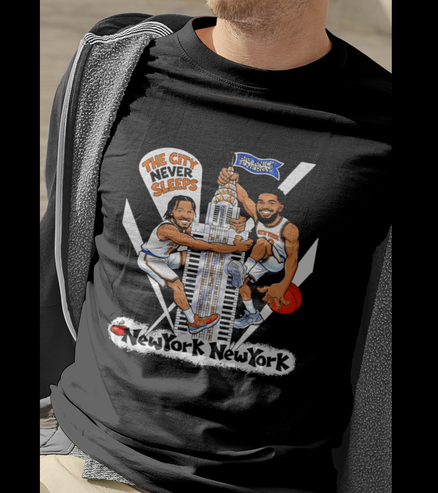 The City Never Sleeps New York New York Knicks T-Shirt