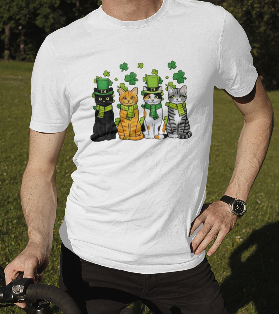 St Catrick's Day Black Cat Orange Tabby Cat Calico Cat And Gray Tabby Cat With Shamrocks And Green St Patrick's Hats T-Shirt
