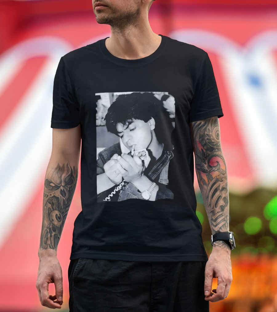 Shah Rukh Khan Iconic Smoking Bollywood T-Shirt