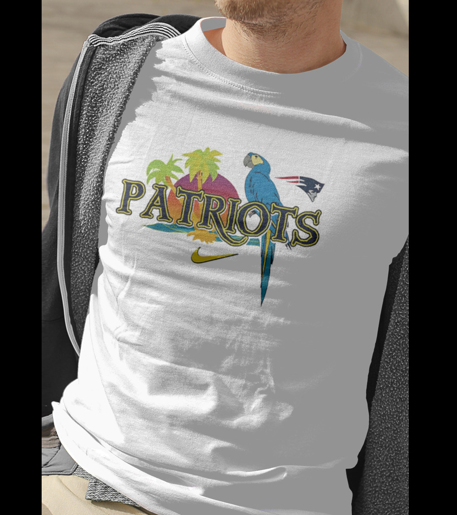 New England Patriots Tropical Parrot Sunset Nike Sports Fan T-Shirt