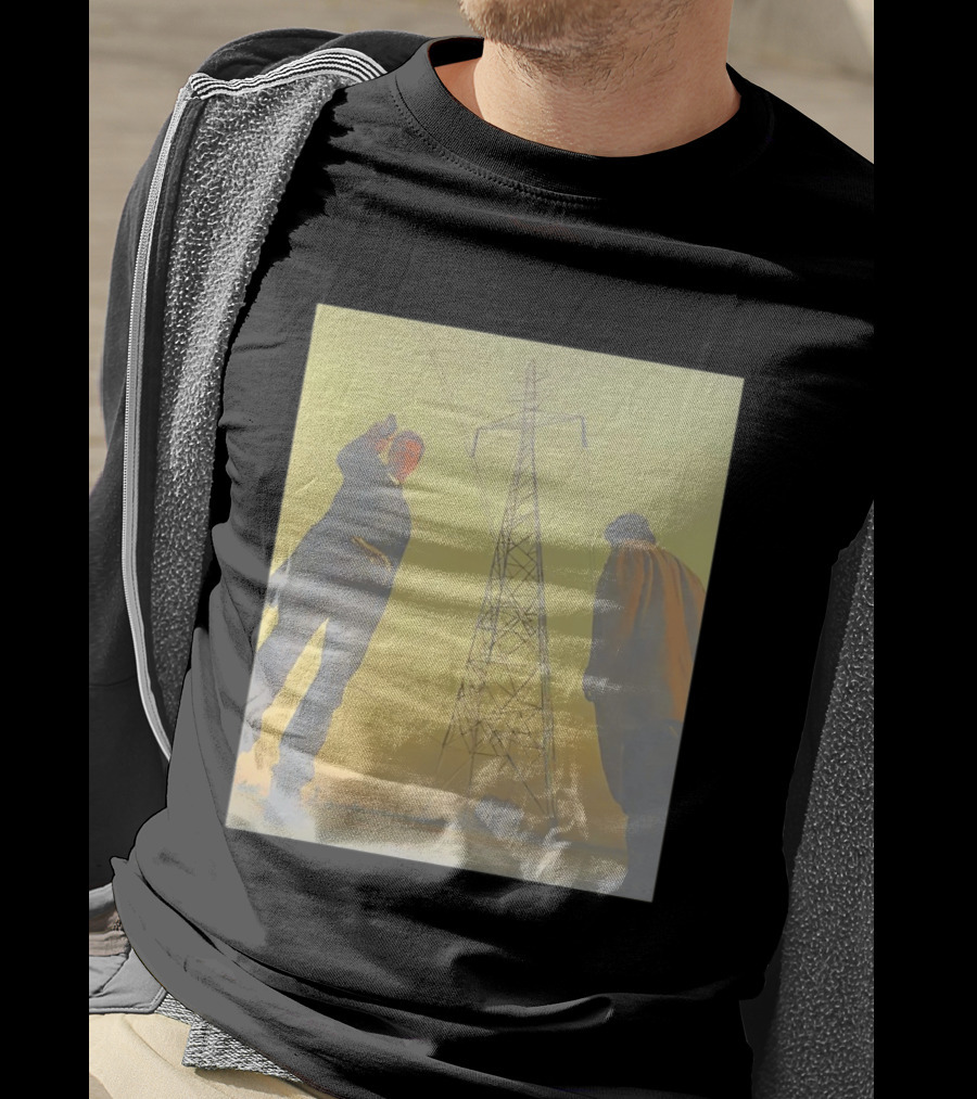 Brad Pitt Se7en Movie Scene With Gunpoint And Power Lines T-Shirt