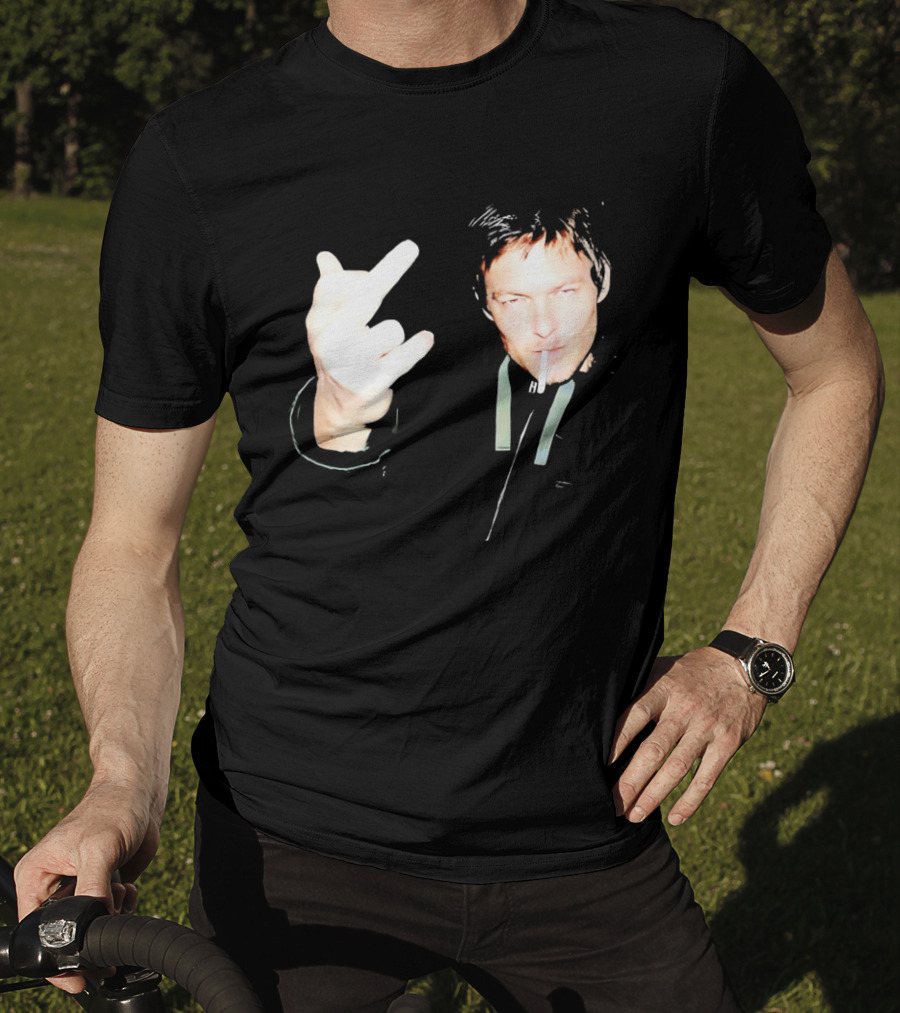 Norman Reedus The Walking Dead Daryl Dixon Middle Finger Smoking T-Shirt