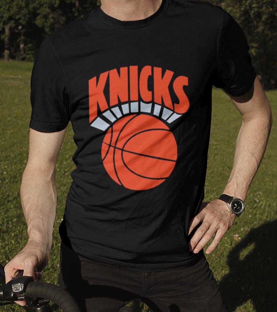 Knicks Basketball Orange Ball Classic Team T-Shirt